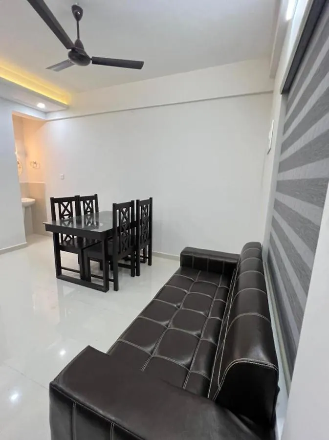 Hotel Nujoom Apartments Kochi