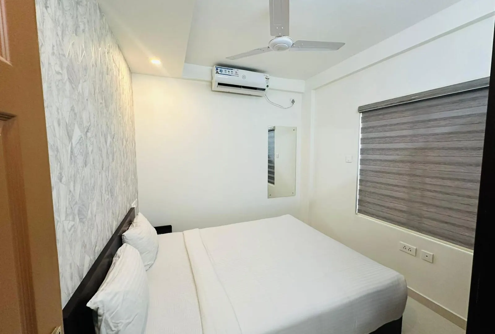 Nujoom Apartments Kochi 3*,