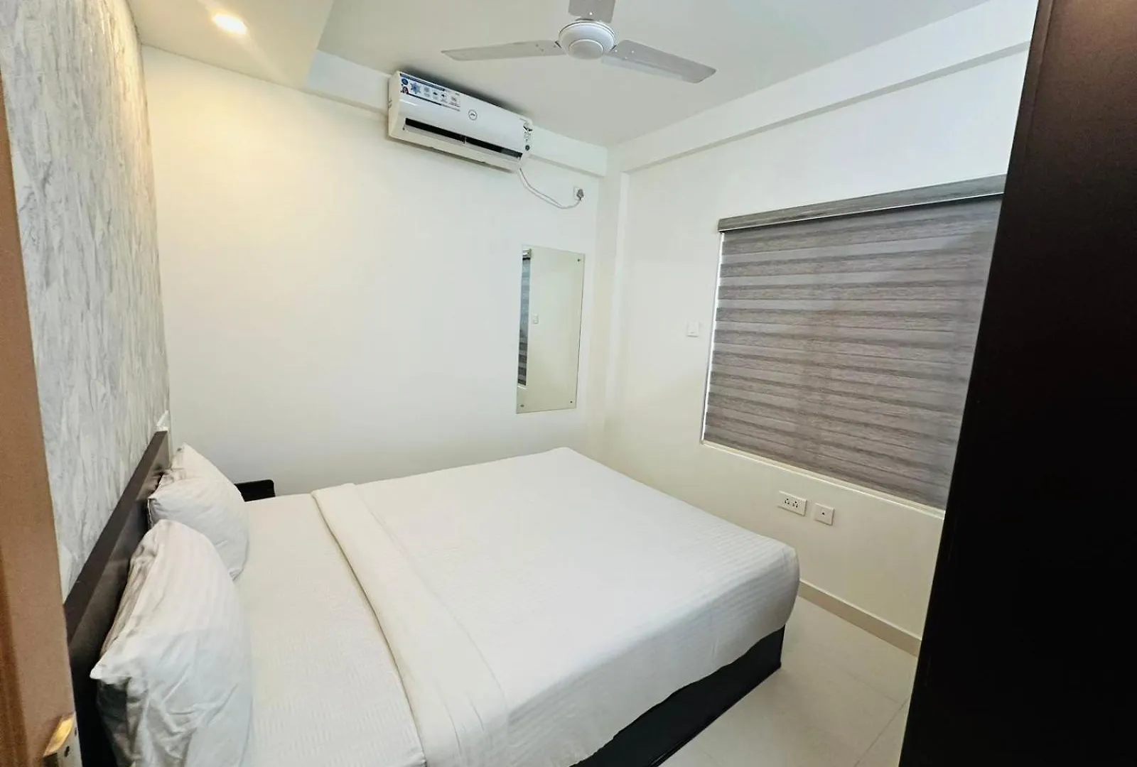 Hotel Nujoom Apartments Kochi