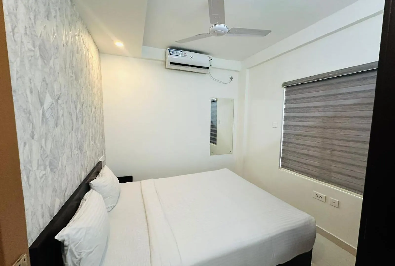 Nujoom Apartments Kochi