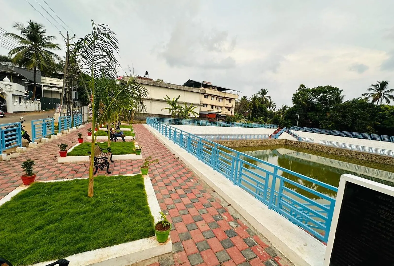 *** Hotel Nujoom Apartments Kochi India