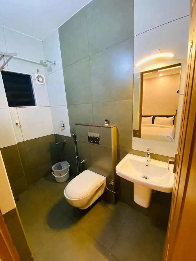 *** Hotel Nujoom Apartments Kochi India
